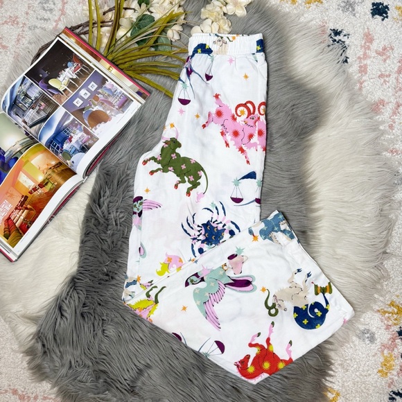 Anthropologie Colorful Zodiac Print Women’s Wide Leg Flannel Pajama Pants Sz XXS - Picture 9 of 11